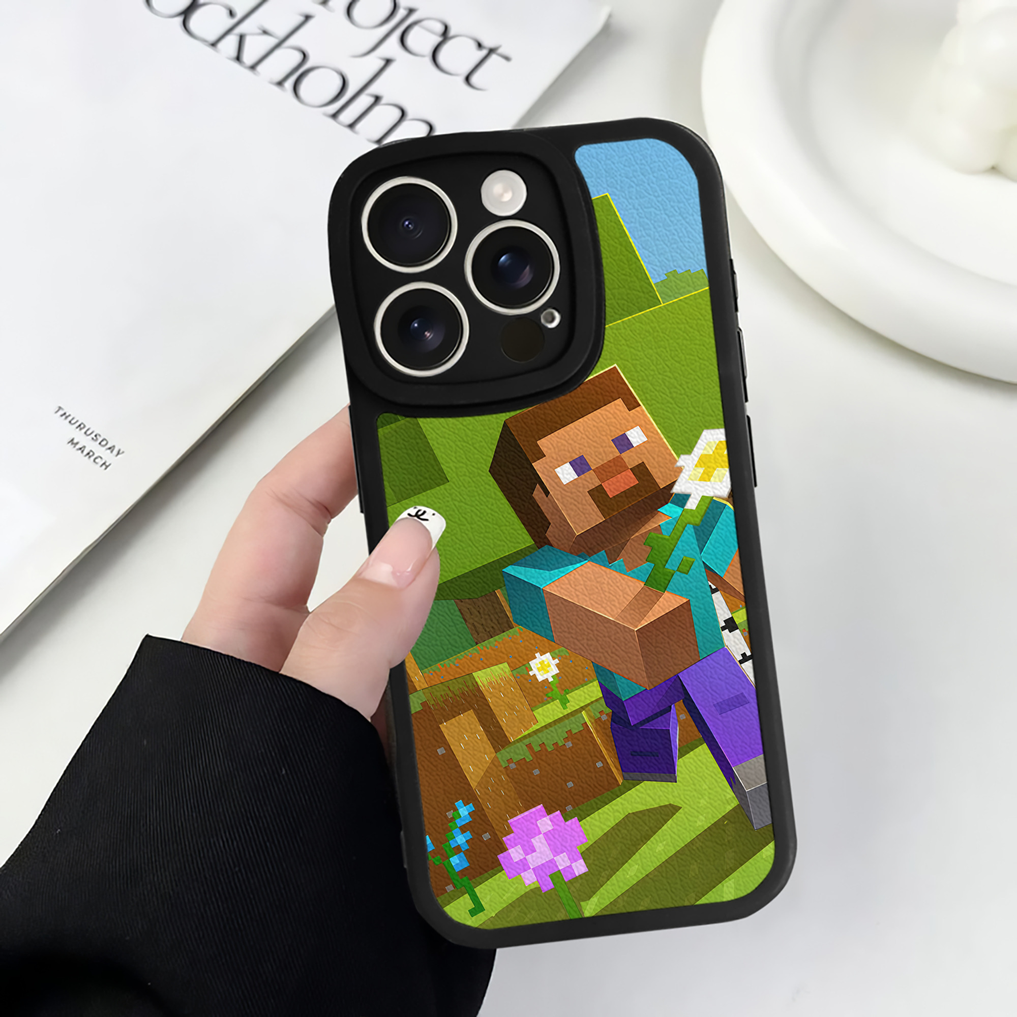 （画像用） マインクラフト ブロックの世界 Minecraft MC Block world 【iPhone 16シリーズ対応】シリコンスマホケース（レザー調） 材質：シリコン